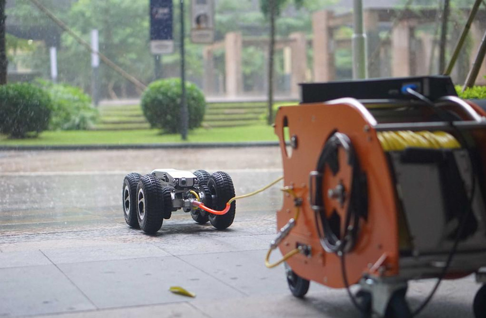 285联盟村管道检测机器人