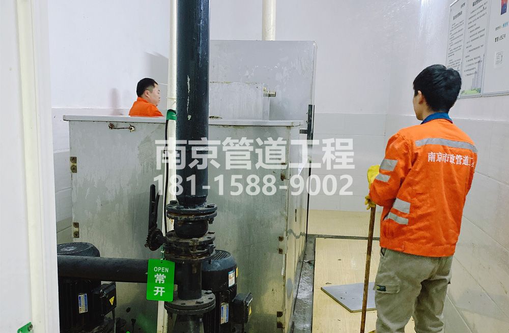 302联盟村隔油设备清洗