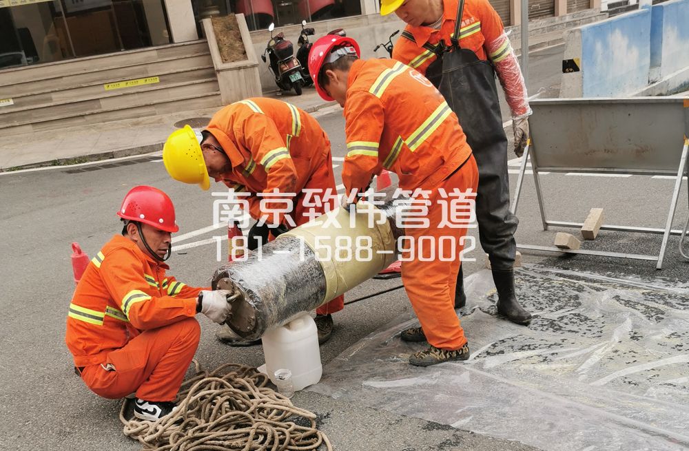 联盟村管道修复